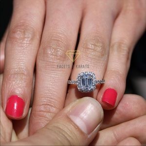 7.25 Engagement Promise Ring 2.5 Carat Emerald